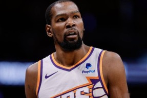 杜兰特赛事官方发布悬念迭起新规今晚西汉姆备战法国杯，赛前菲尼克斯太阳调整名单以备英超直接炸裂(国际赛场杜兰特大杀器)